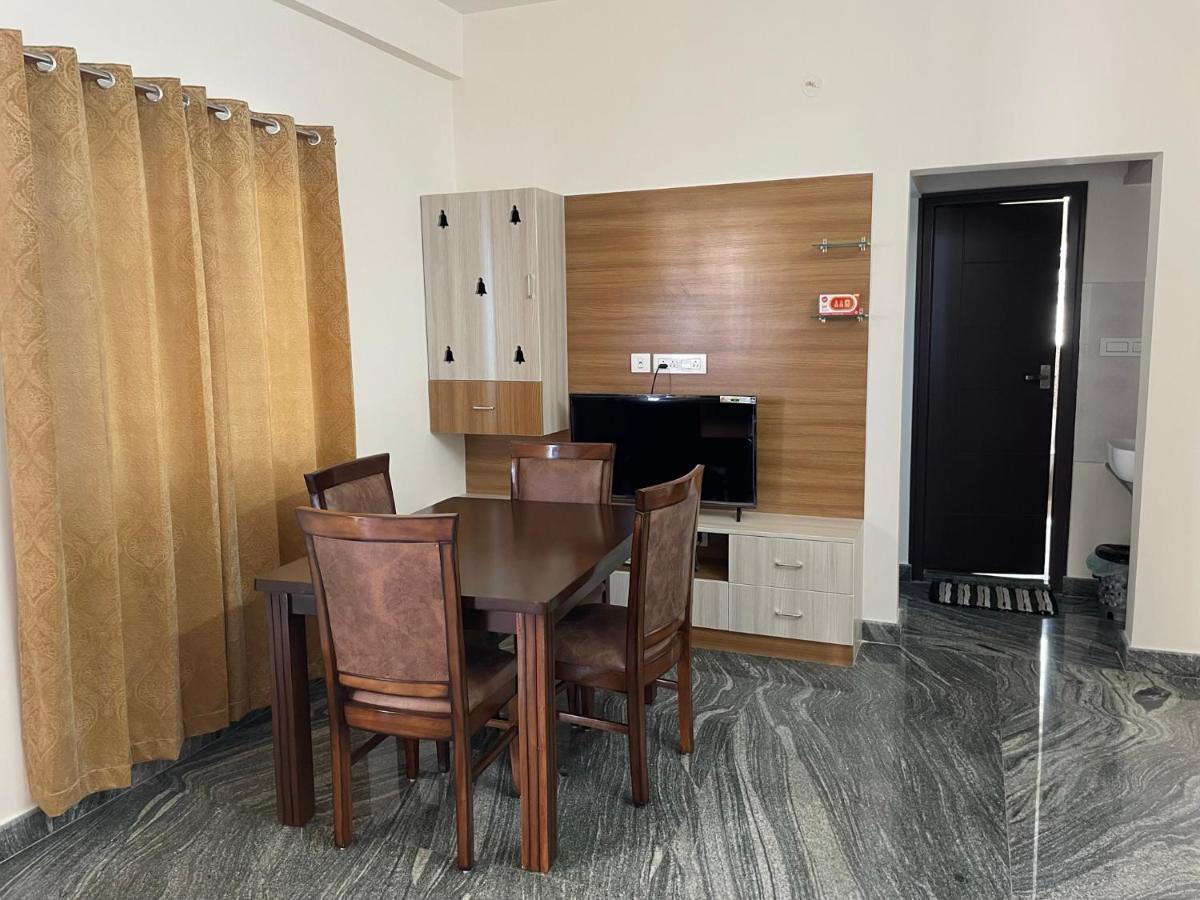 Sagar Niwas-1Bhk And 2Bhk Short Stay Flats - Nh Hcl Ec Bommasandra Bangalore Dış mekan fotoğraf